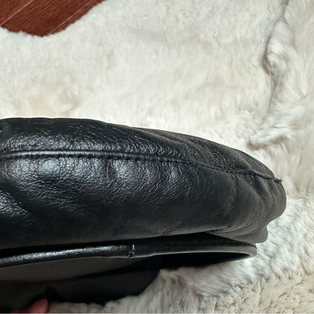 Harley-Davidson Black Womens Leather Cap
( broken brim interior) - Picture 8 of 16